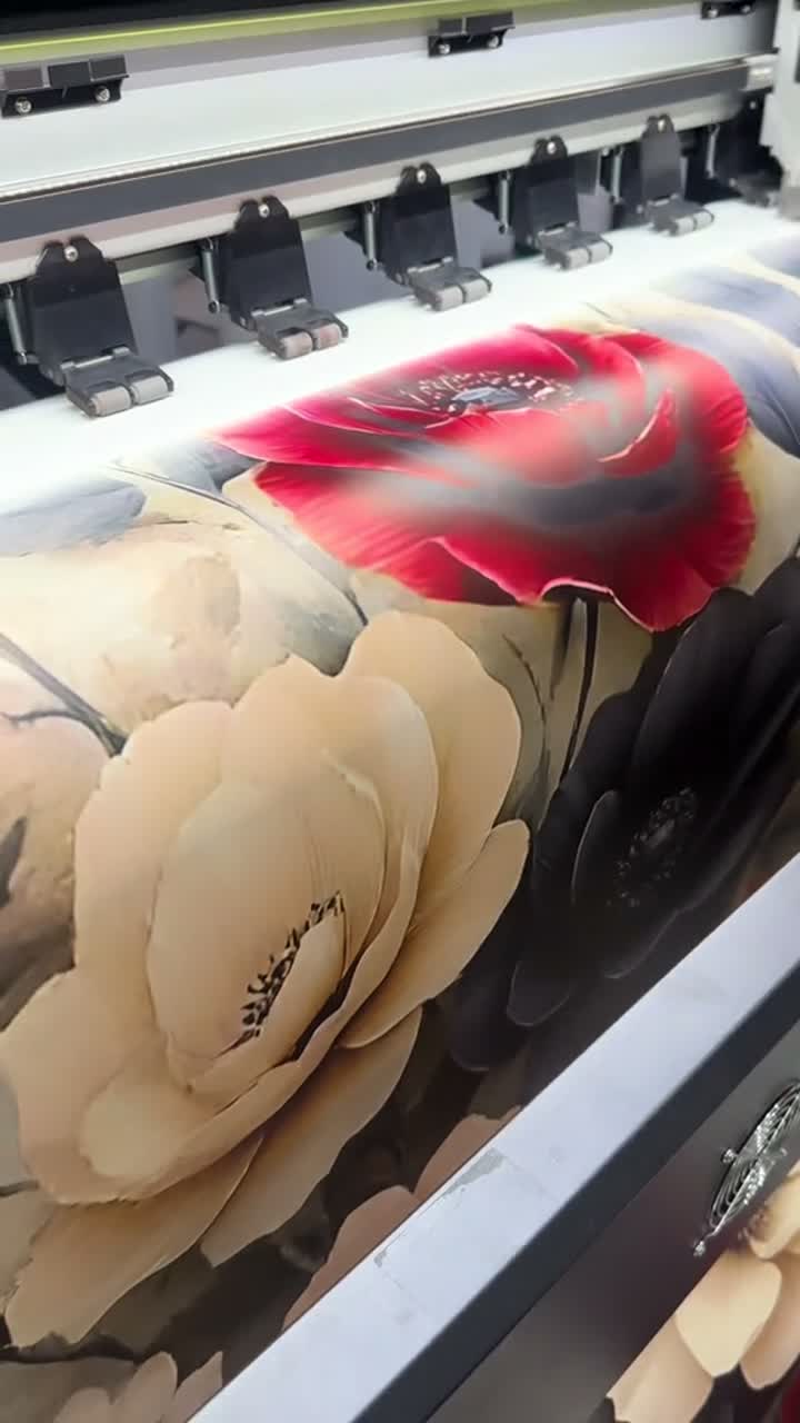 طباعة بمقاسات كبيرة