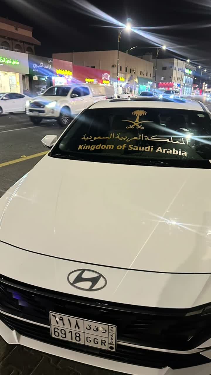 ستكر زجاج السيارات
